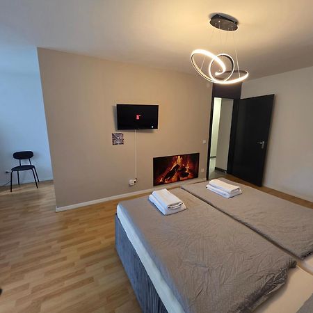 Hotel Im Natur Mit Eigene Kueche Bad Balkon Parkplatz Netflix Νυρεμβέργη Εξωτερικό φωτογραφία